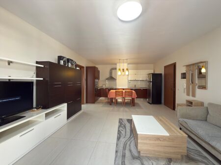 Apartment 2+1+2 Balconies for rent, “Pazari i Ri”, Tirana