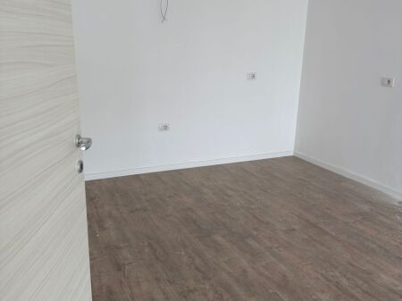 Apartament 2+1 per shitje E-88