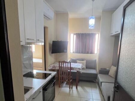 Rent | Vilë 1 + 1 | Qytet Studenti | 320 €/month