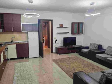 APPARTAMENTO IN AFFITTO 1+1 AMBASCIATA AMERICANA 50.000 LEKE FH-71843