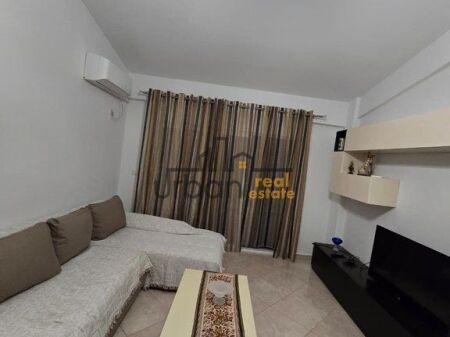 Qera, Apartament 1+1, Fresku, Tiranë - 350€ | 61 m²