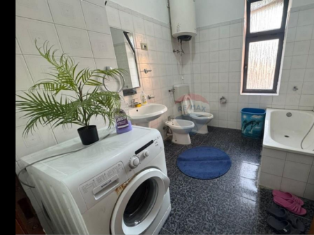 Apartament per qera 1+1 tek Rruga e Dibres