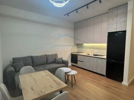 Shitet Apartament 1+1, Oxhaku