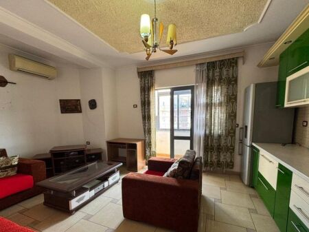 Shitet apartament 2+1 ne Don Bosko, prane rruges Jordan Misja!
