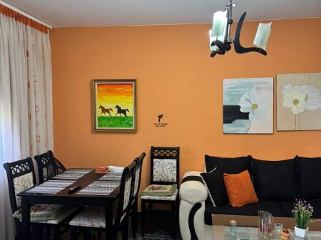 APARTAMENT ME QERA 2+1 VASIL SHANTO 60.000 LEKE FH-71676