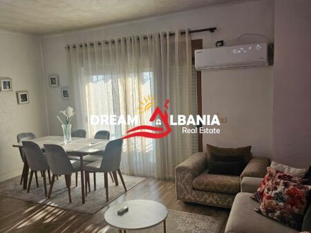 Appartamento 3+1 in affitto nel centro vicino a 9 piani Tirana (ID 4231489)
