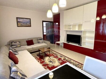 Apartament 1+1 i mobiluar tek Kopeshti Zoologjik!