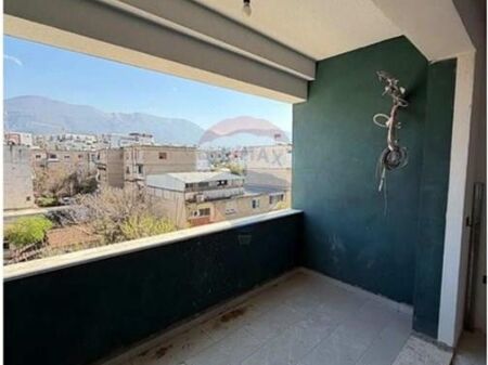 Appartamento 2+1+2 + Garage in vendita a Xhamllik!(ID: 530281057-79)