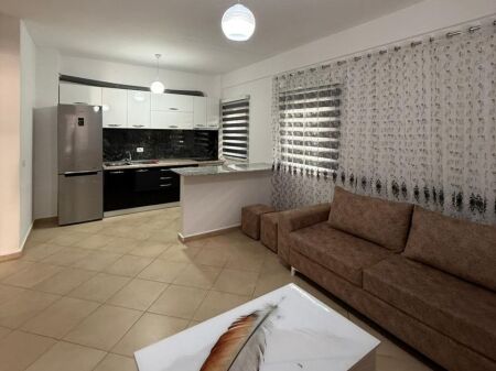 🏡 Jepet me Qira Apartament 1+1 – Liqeni i Thatë