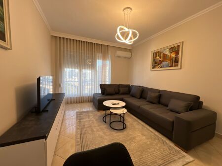 Apartament 1+1 me qera Kompleksi Kontakt