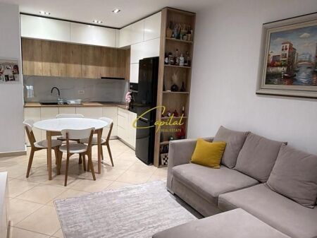 APARTAMENT ME QIRA 1+1 GOLDEN PARK 3 500 EURO