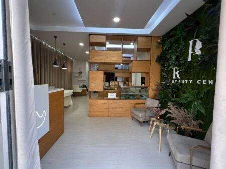 Commercial Space for Rent at the Building with Arrow