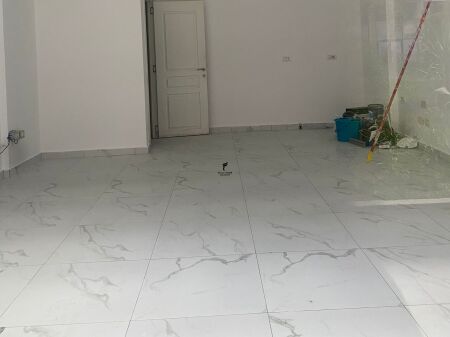 SHOP FOR RENT 36.3 M2 YZBERISHT 35,000 LEKE FH-72001