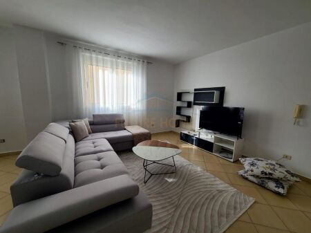 Qera, Apartament 2+1, Liqeni i Thate, Tirane