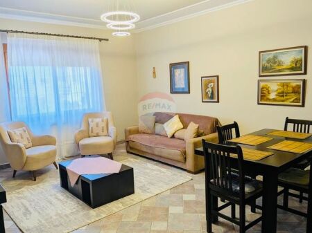 Apartament 1+1 me qera Bulevardi Bajram Curri