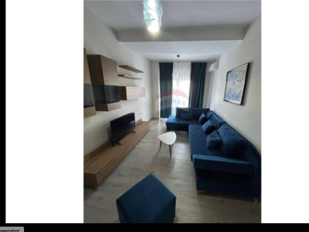 Apartament per qera 1+1 ne Xhamllik
