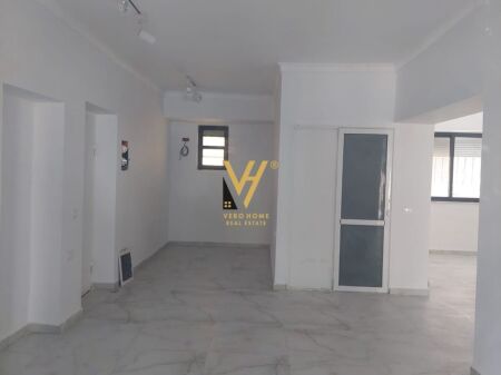SHOP FOR RENT 70 M2 IN XHAMLLIK 160,000 LEKE