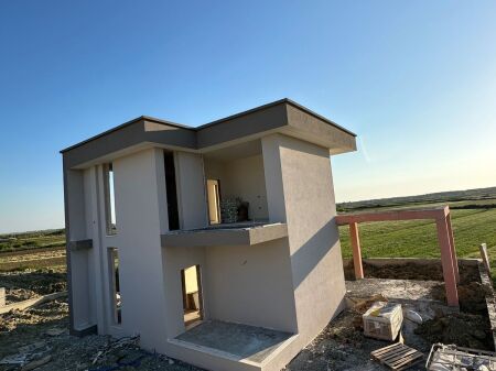VILLA FOR SALE IN LALZ BAY!  300,000 €