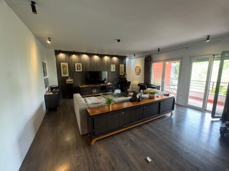 Apartament për shitje  1+1 LUX – Liqeni i Thatë