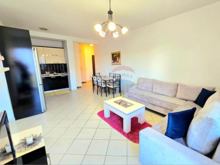 Apartament per qera 2+1+2  ne Fresk