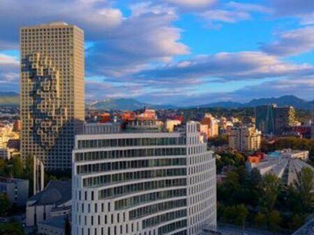 PREMIUM OFFICE FOR RENT IN THE HEART OF TIRANA!