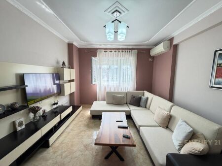 APPARTAMENTO 2+1+POSTO AUTO VICINO AL CAMPO IN ALI DEM 750 € /Mese