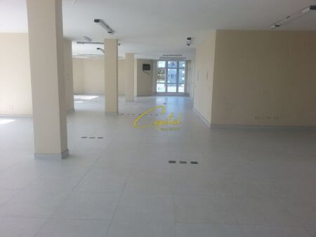 LOCALE COMMERCIALE IN AFFITTO 90M2 ASTIR 800 EURO