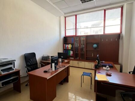 JEPET ME QERA AMBIENT BIZNESI PRANE MUZEUT ARKEOLOGJIK NE VOLLGA, DURRES