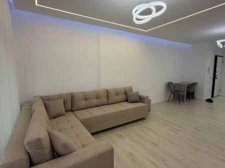 Apartament per Qira 2+1+parkim, Ish Fusha e Aviacionit