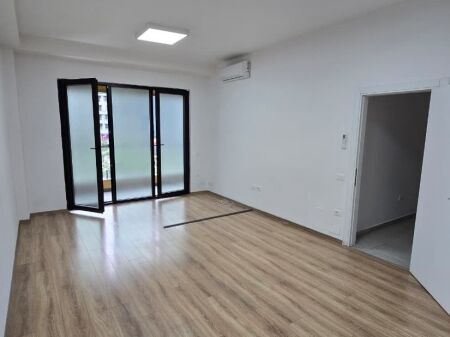 📣Jepet zyre me qira 2+1 te kompleksi Square 21!