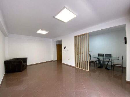 UFFICIO IN AFFITTO 100 M2 BLLOK 85.000 LEKE FH-72042