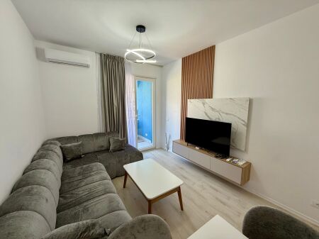 📣 QERA SUPER Apartament 1+1 📍 Kompleksi Univers City, Prane QTU ✨