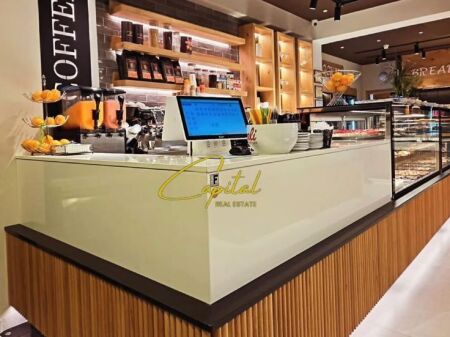 LOCALE COMMERCIALE IN AFFITTO 224 M2 ISH PARKU 3.500 EURO