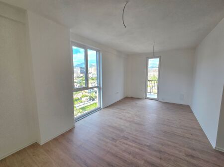 Apartament 2+1  per Shitje ne Paskuqan