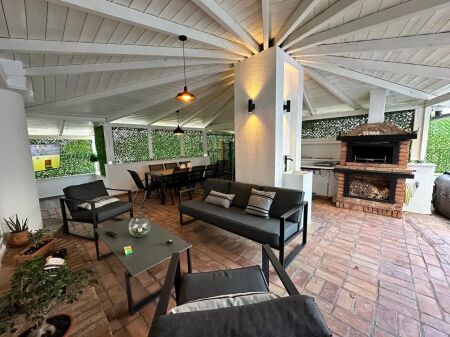 Affitto | Penthouse 3 + 1 + 3 | Mali i Robit | 1000 €/mese