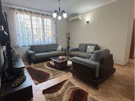Qira, Apartament 2+1+2 Rruga Islam Alla