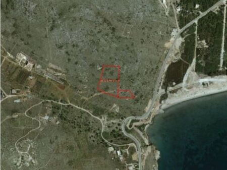 Shitet tokë në Qeparo – 7,350 m²