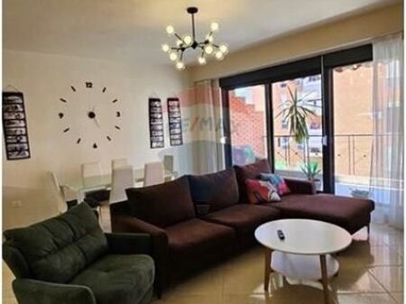 APARTAMENT 2+1 ME QIRA TEK KOMPLEKSI DELIJORGJI!