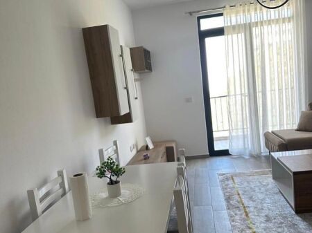 Apartament me qera 1+1 - 📍5 Maj, prane Concord Center