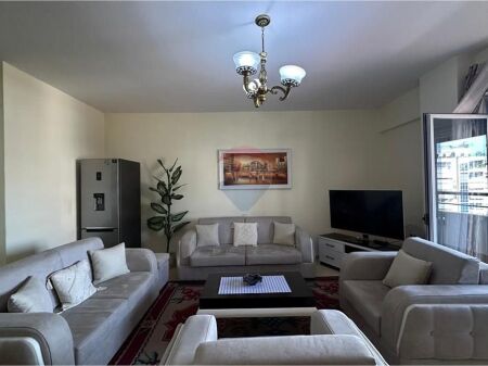 APARTAMENT 2+1 PER QIRA SELVIA