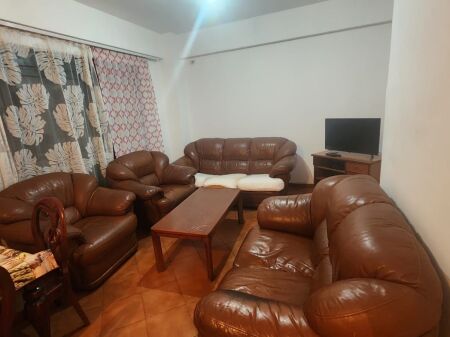 Apartment 2+1 for rent at Irfan Tomini Street