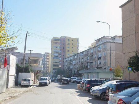 In vendita, Appartamento 1+1, Porcellana, Tirana.