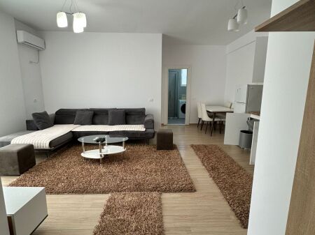 Apartament 1+1 me qira te Pallatet e Verdha