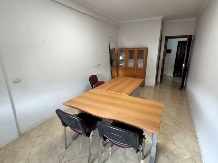 Apartament per zyre,te blv zogu i pare,cmimi 500 mije leke