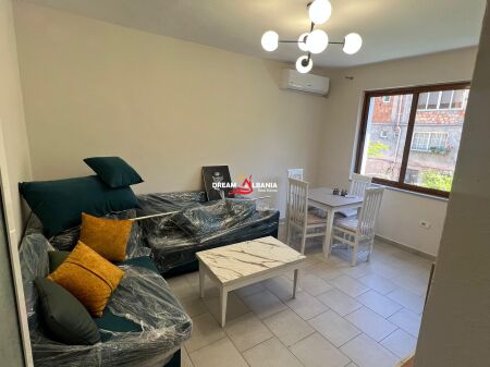 Apartament 1+1 me qera Tek 21 Dhjetori prane Supermarket “Joena” (ID 4219348)
