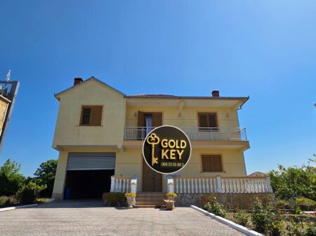 🏢✨ VILLA SU DUE PIANI IN VENDITA NELL'AREA DI SHIJAK ✨🏢