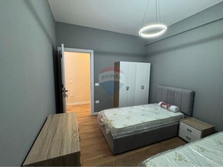 Apartament me qira 2+1+2+P tek Kopshti Botanik