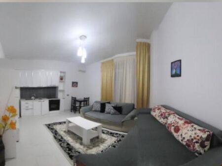 Jepet Apartament me qera