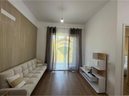 Apartament 1+1 per qira tek Residenca Oxa, Fresk