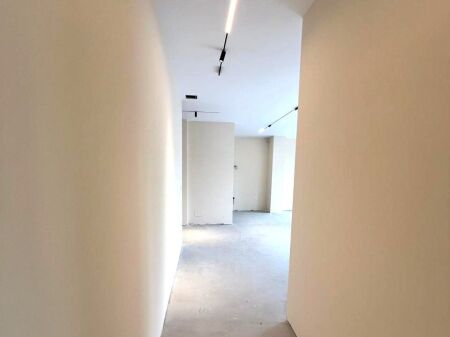 🏢Shitet Apartament Lux 2+1+2+Verande rrethuese + 2🅿️  📍 Ish tregu Elektrik , Shkolla e Baletit  🏢Kati 4   💵Cmimi 314.000€ , I diskutuar  🅿️  